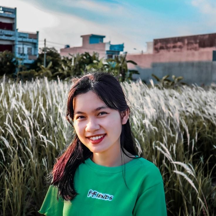 Mateo Chen, Client Relations Director, discussing corporate gifting strategy with business clients